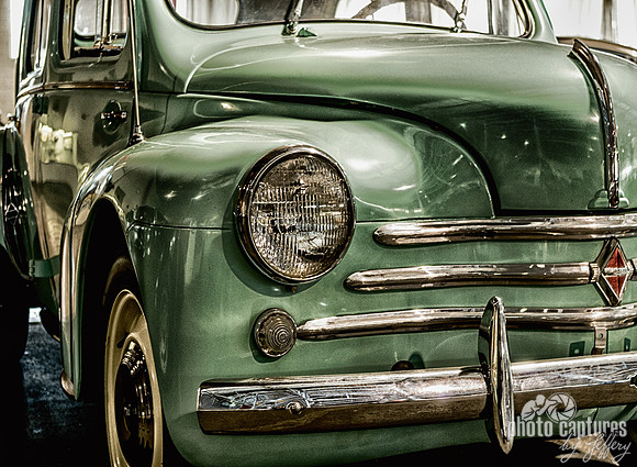 1960 Renault 4CV Profile