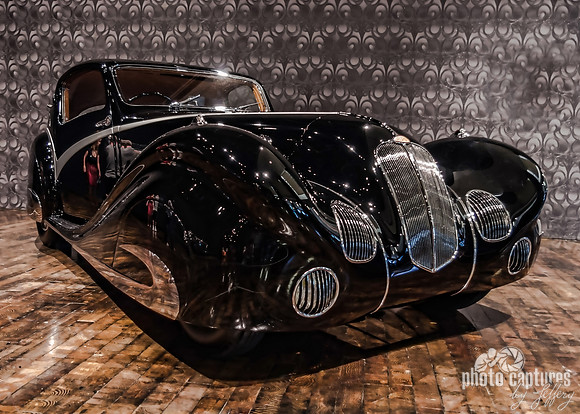 1936 Delahaye 135M Figoni and Falaschi Competition Coupe Low View