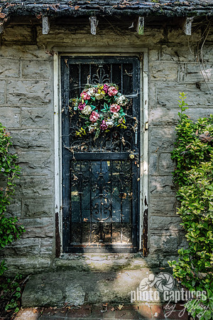 Woodlawn Memorial Park Weathered Stone Doorway