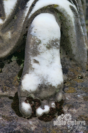 Right foot Mount Olivet Cemetery
