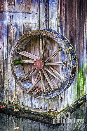 Water Wheel Of Carper Homestead Woodlawn Memorial Park
