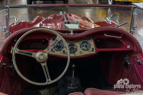 1954 MG TF-1250 upper inside view