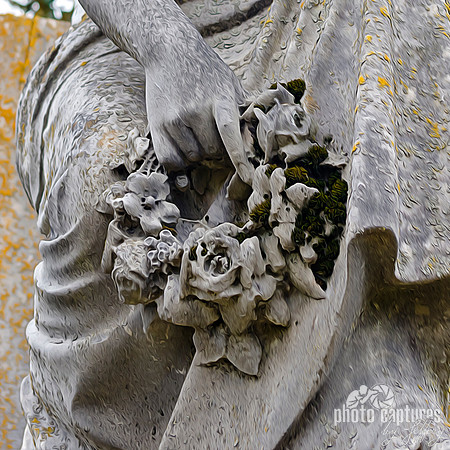 Floral wreath close up Maplewood Cemetery