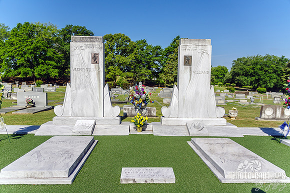 Audrey and Hank Williams Memorial Gravesite